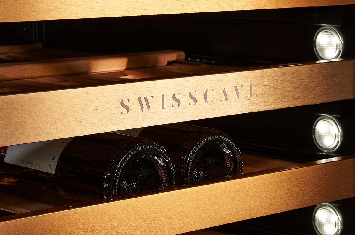 Exchangable pull-out front panels for wine coolers