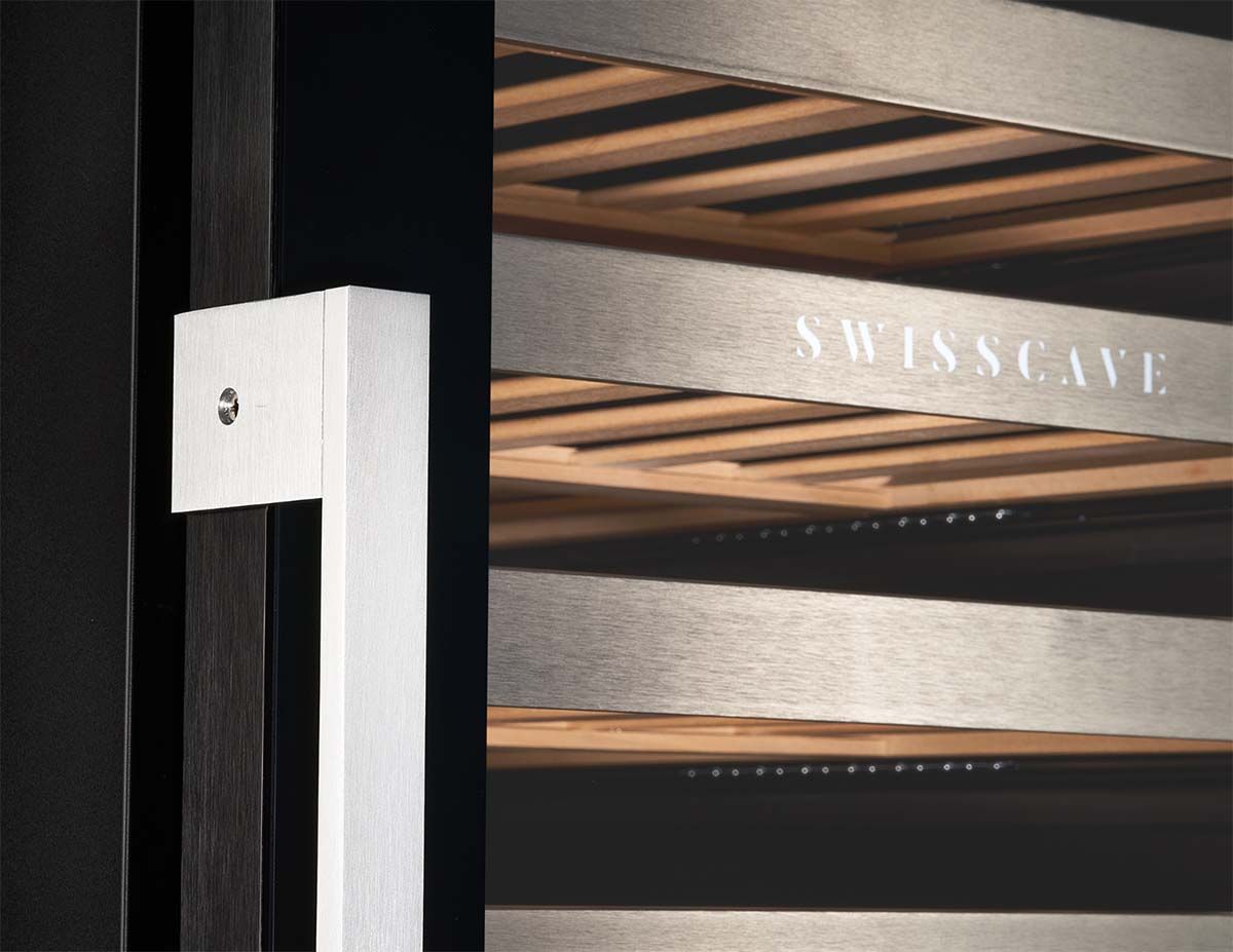 Swisscave Exchangable door handles made of brushed precious metal